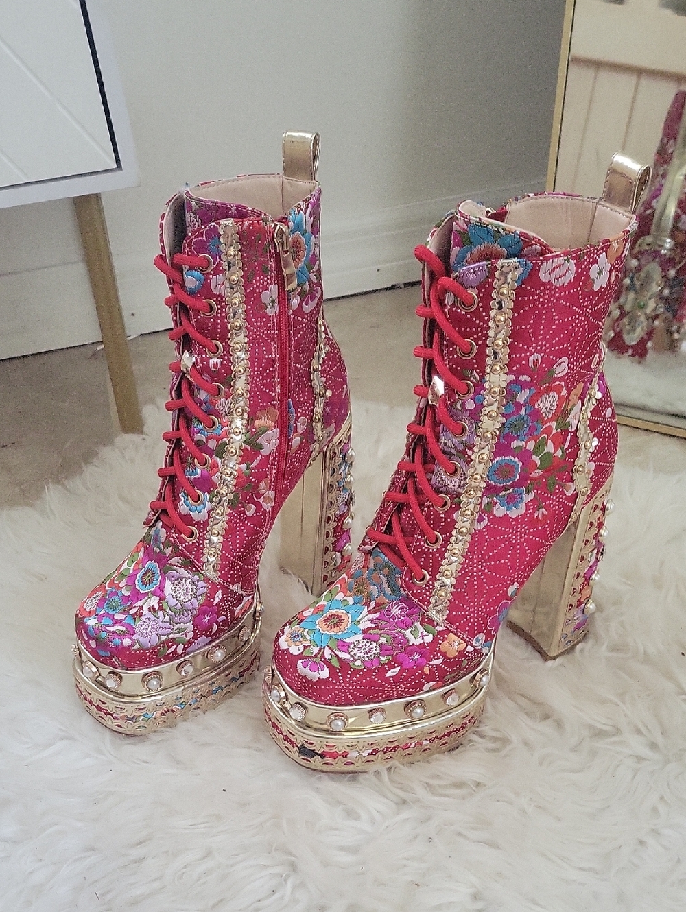 Chinese Oriental Floral Embroidered Red Platform Lace-Up Heeled Boots